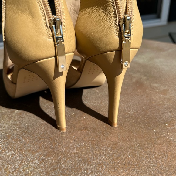 White House Black Market suede like heels 7 1/2 back zipper with peek a boo toe - Picture 2 of 9